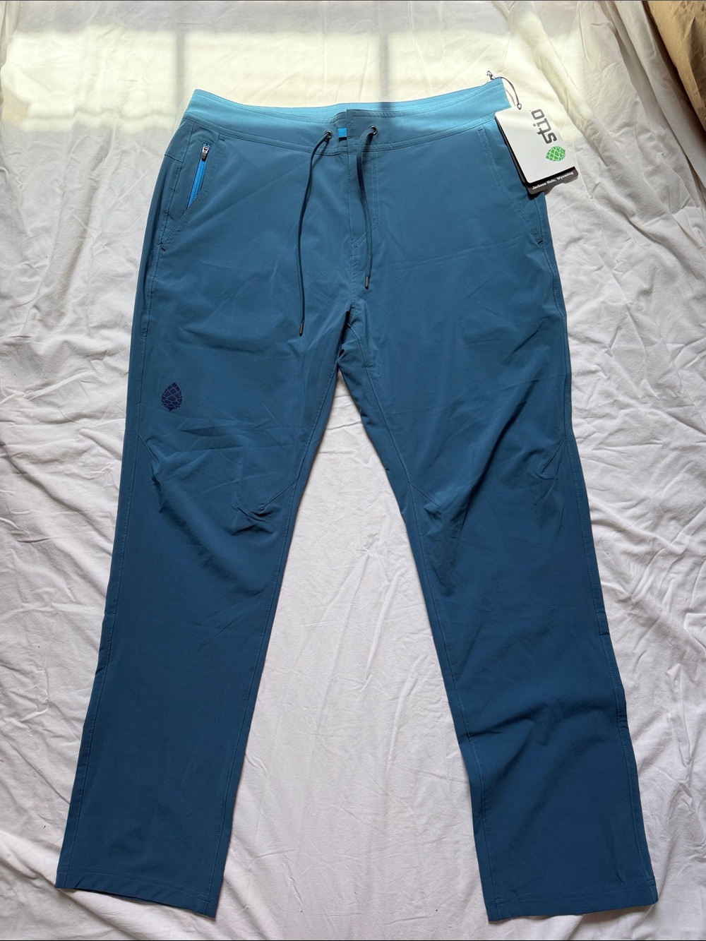 Stio Men’s Teal Blue Performance Joggers